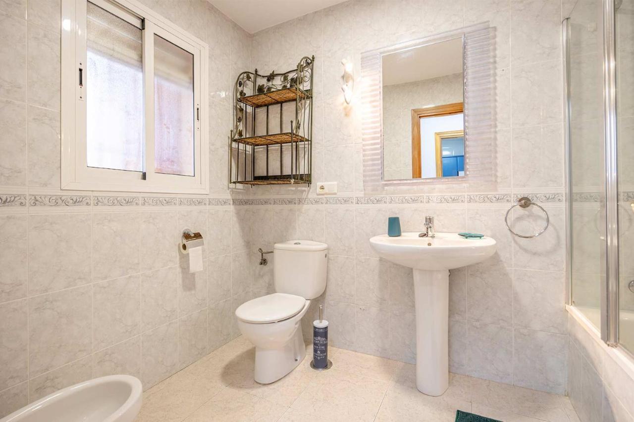 Apartamento Carabeo 2000 Nº5 Nerja Luaran gambar