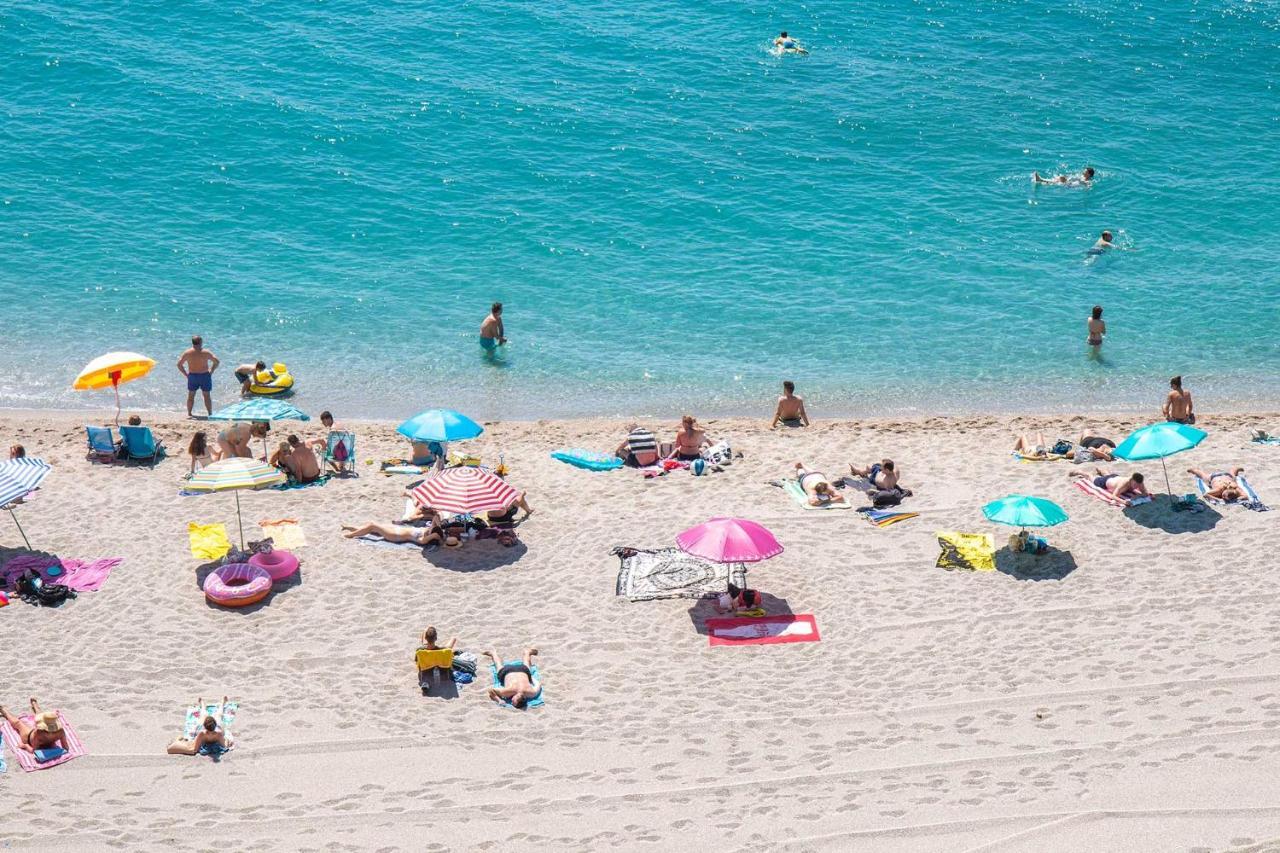 Apartamento Carabeo 2000 Nº5 Nerja Luaran gambar