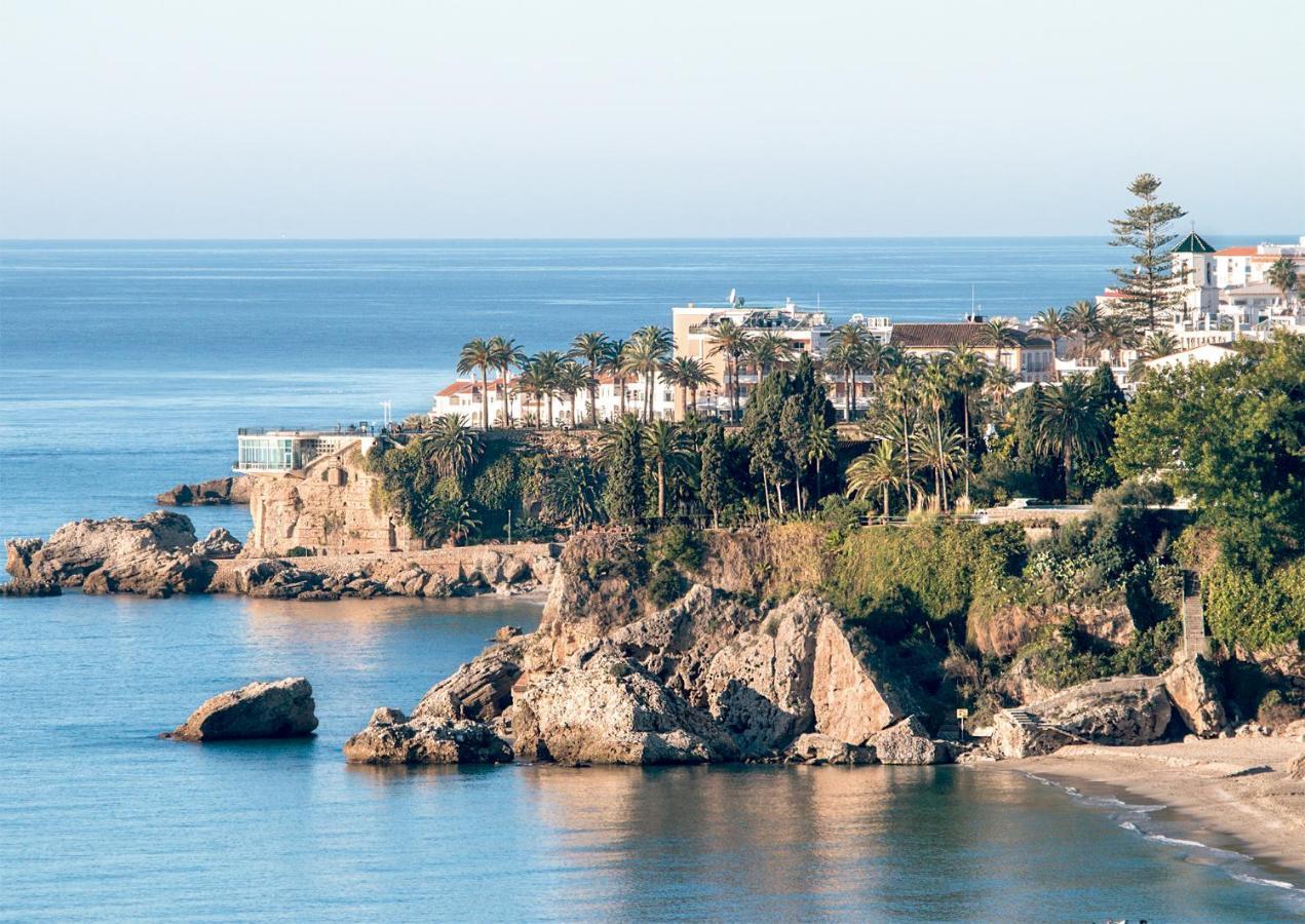 Apartamento Carabeo 2000 Nº5 Nerja Luaran gambar